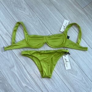 Same Swim bikini size XS w tags